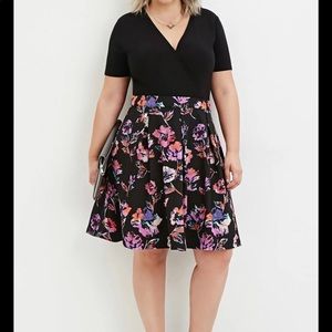 Forever 21 + Floral Skirt 1X